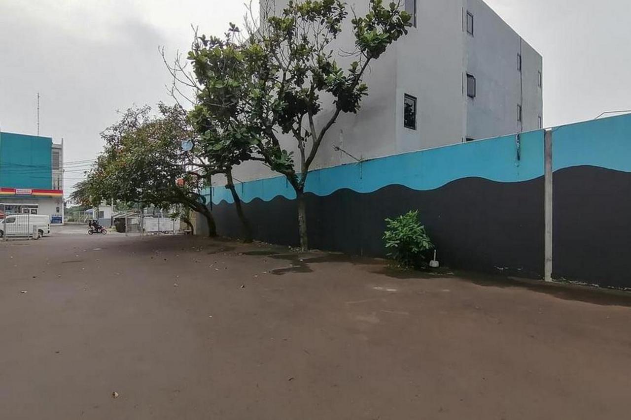 Laponca Residence Pondok Cabe Syariah Redpartner Duku Exterior photo